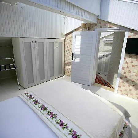 Mel'dem Butik Hotel 3*